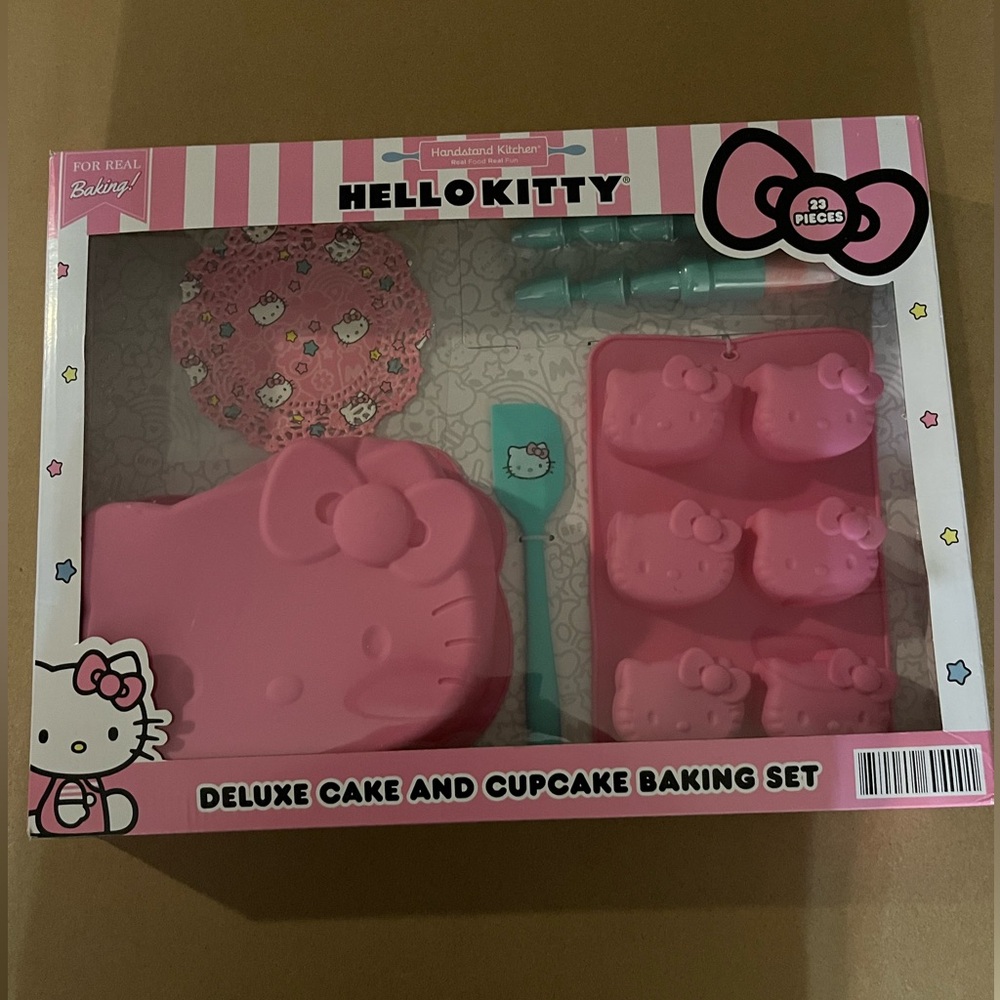 Hello kitty kids baking set new!